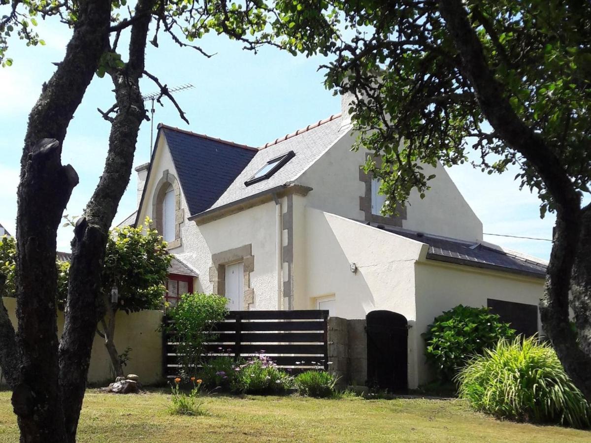 Typical Breton House, Plogoff Villa Exterior photo